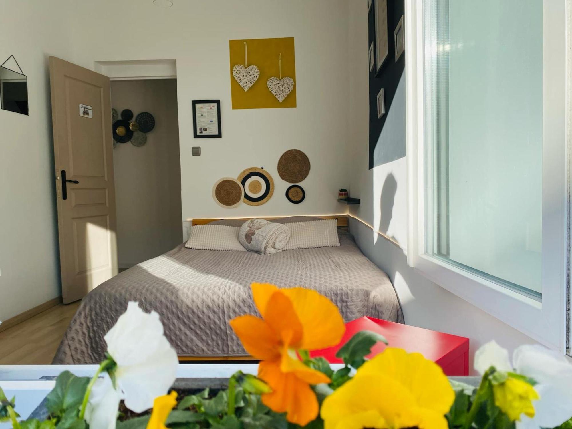 Chambre Privee Au Coeur De Calais Ngoại thất bức ảnh